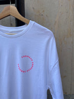 Cargar imagen en el visor de la galería, Camiseta de danza EbbWear Sofi Blanca
