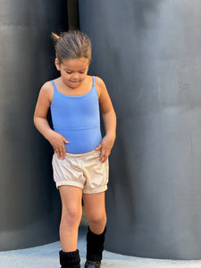 Maillot de ballet Intermezzo Alejandra Azulón con tirantes finos y espalda abierta, ideal para presentaciones de danza.

