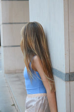 Cargar imagen en el visor de la galería, Maillot Intermezzo Alejandra Azulón con tirantes finos y espalda abierta, cómodo y elegante para clases de ballet.


